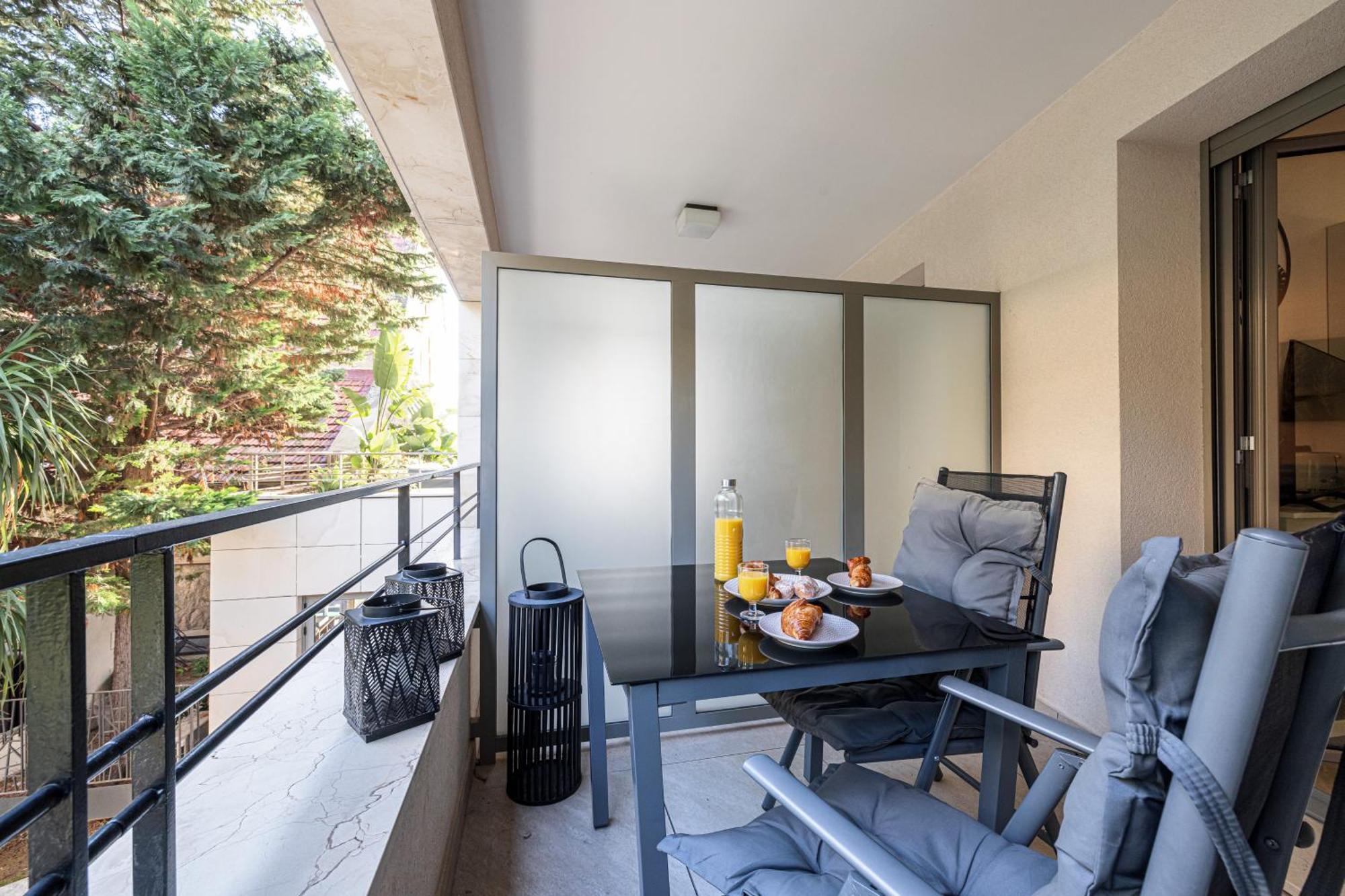 Studio Centre Terrasse Climatisation 50M Plage ม็องตง ภายนอก รูปภาพ