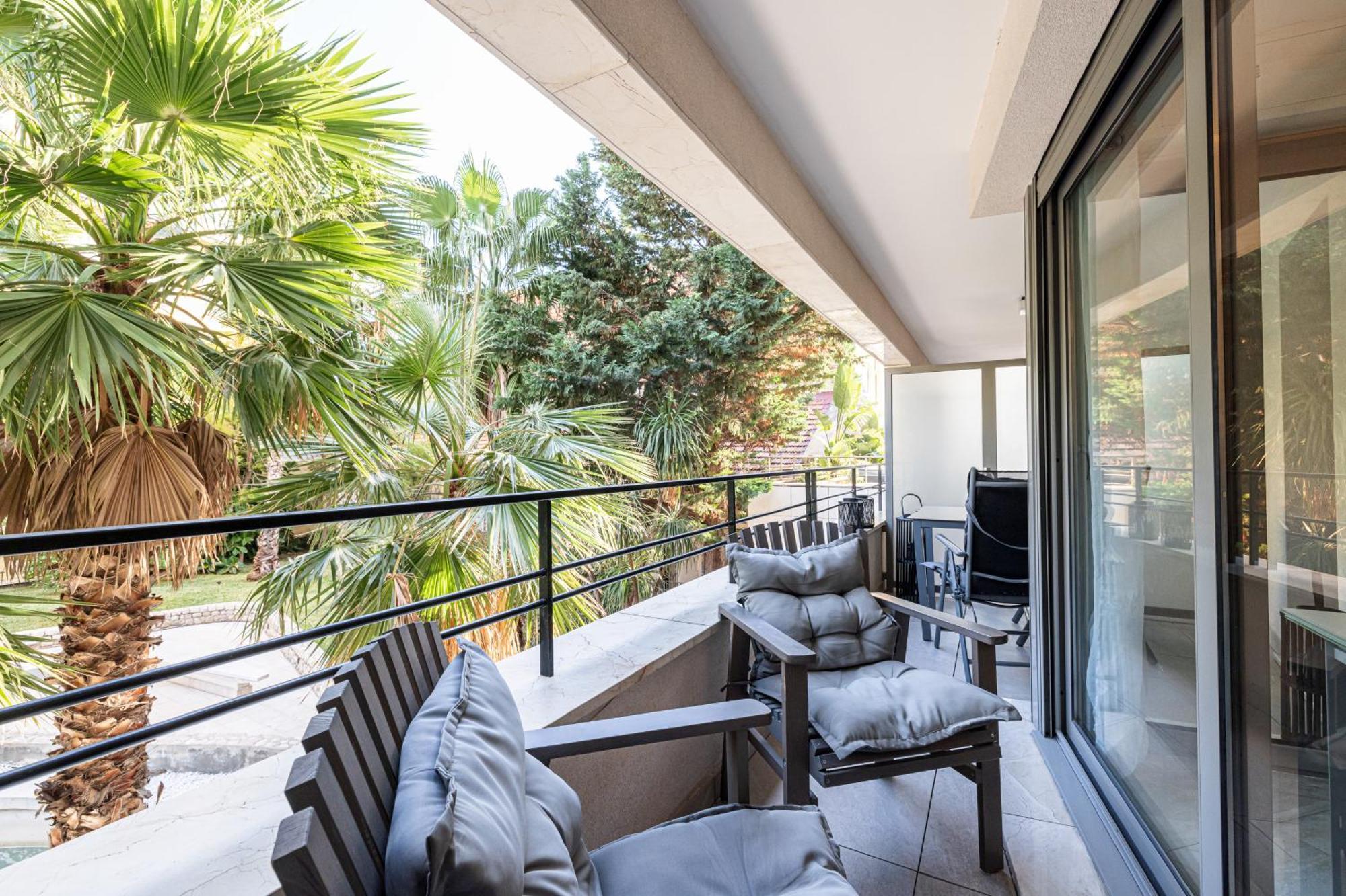 Studio Centre Terrasse Climatisation 50M Plage ม็องตง ภายนอก รูปภาพ